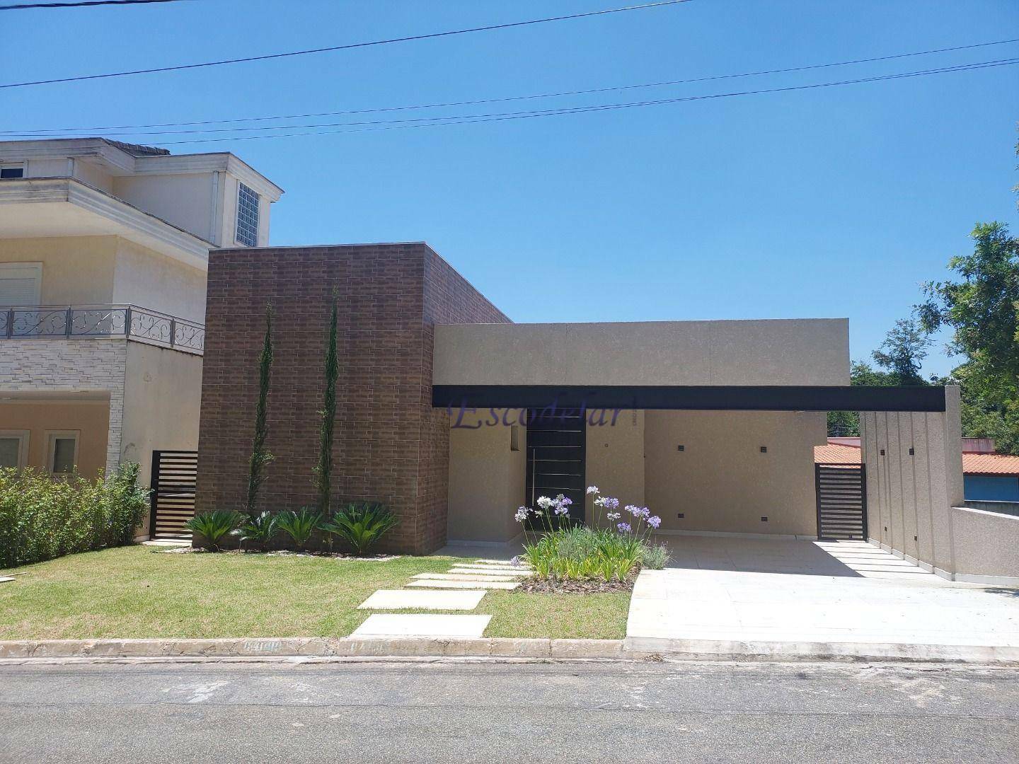 Casa de Condomínio à venda com 4 quartos, 200m² - Foto 3