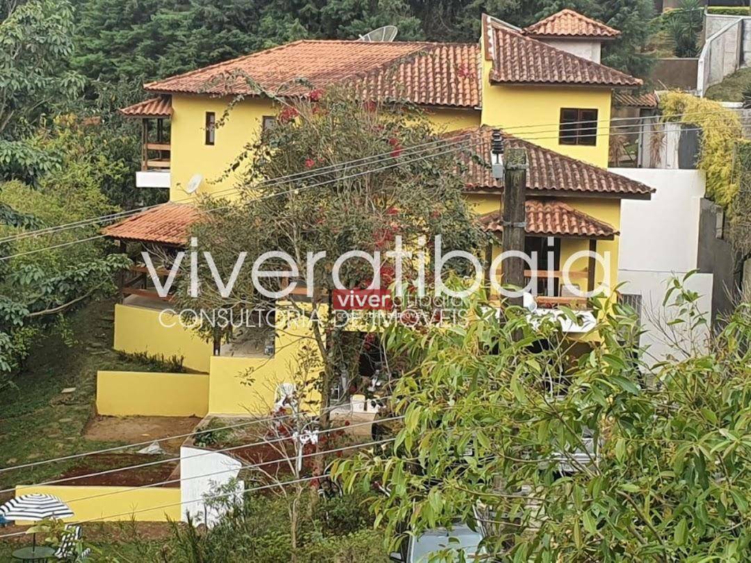 Casa à venda com 4 quartos, 320m² - Foto 2