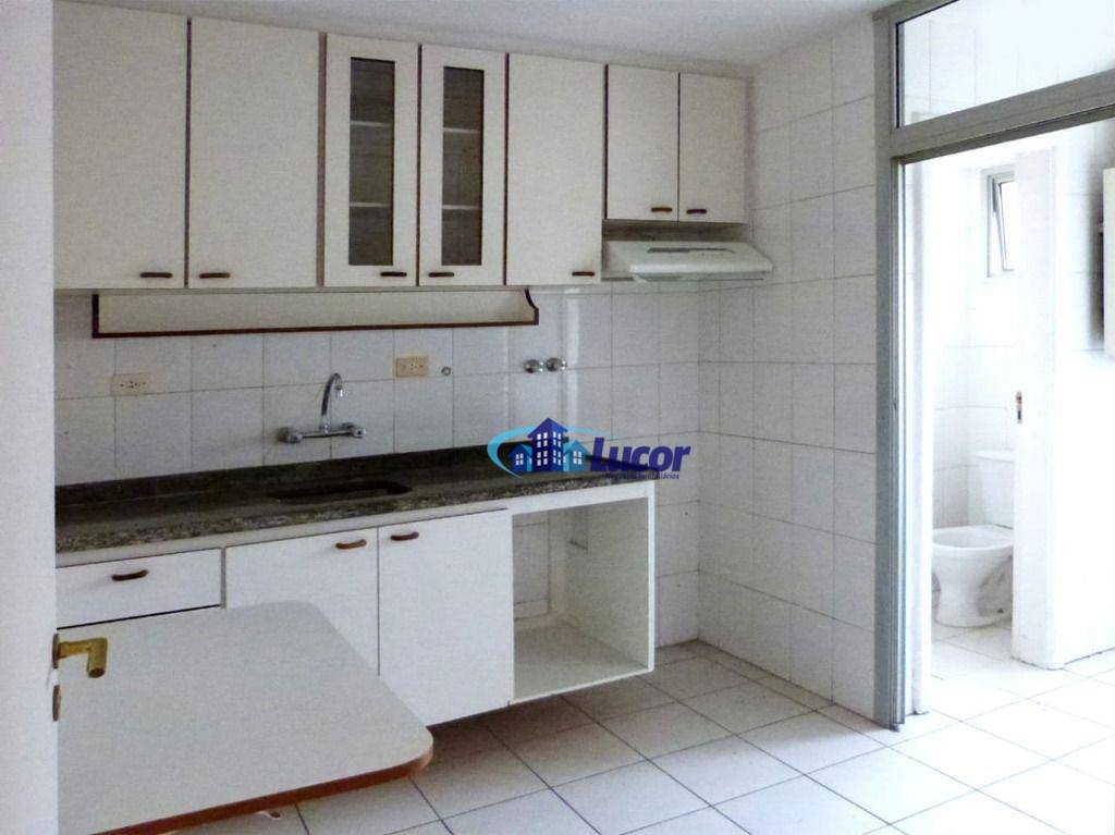 Apartamento para alugar com 3 quartos, 77m² - Foto 8