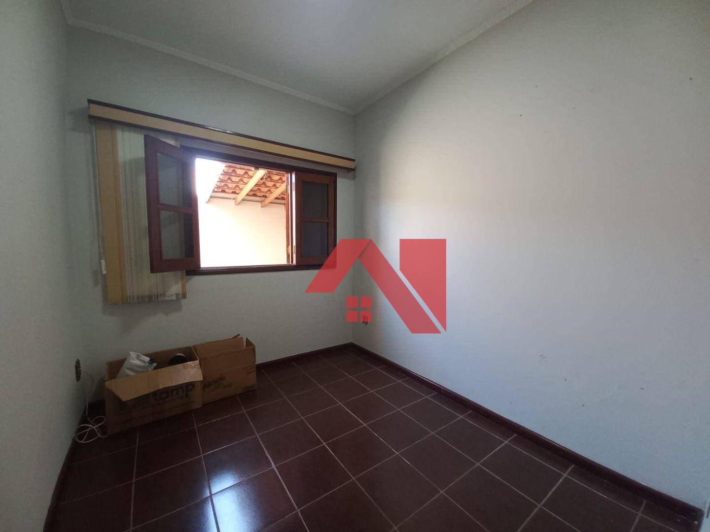 Casa à venda com 3 quartos, 107m² - Foto 14