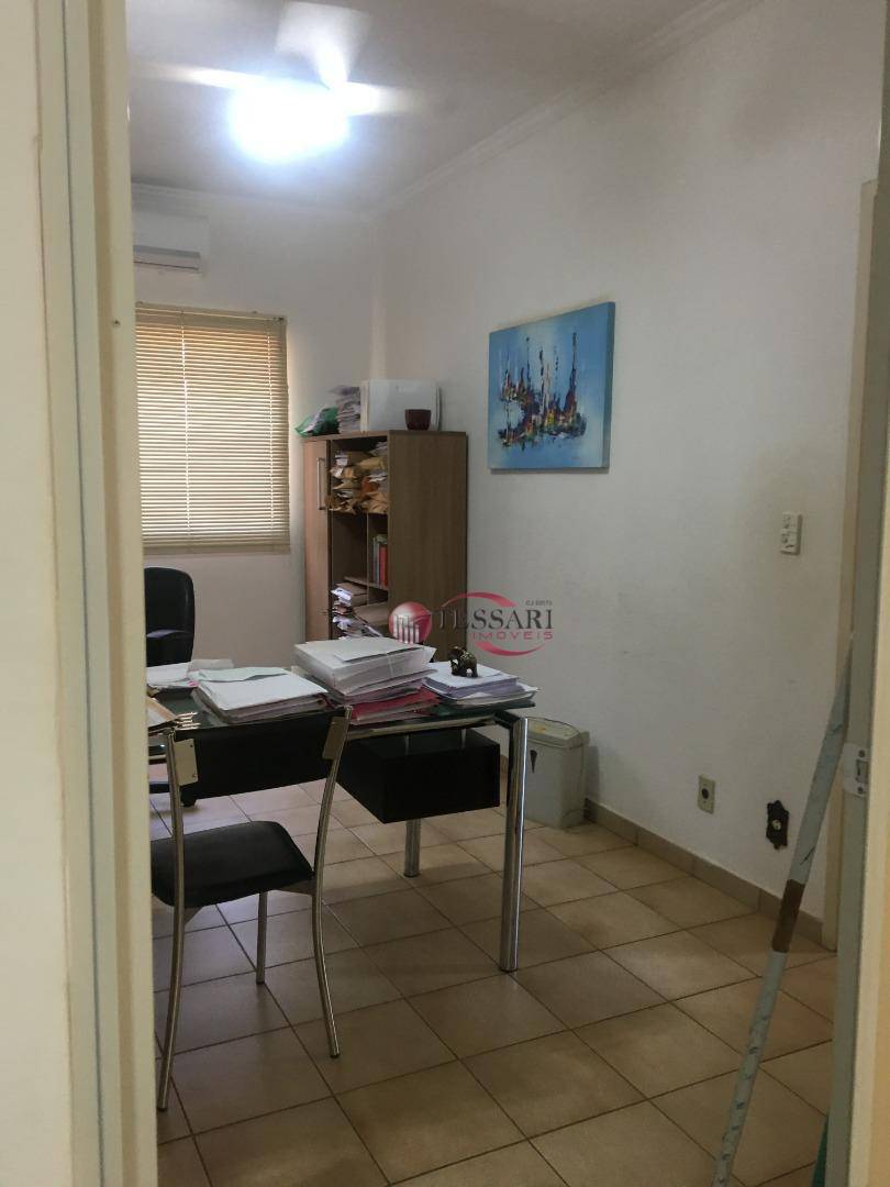 Casa à venda com 3 quartos, 188m² - Foto 6