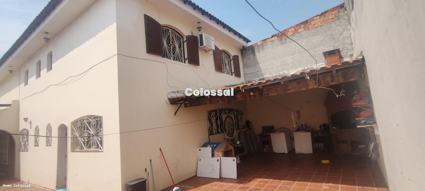 Casa à venda com 4 quartos, 400m² - Foto 26