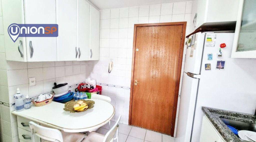 Apartamento à venda com 3 quartos, 93m² - Foto 8