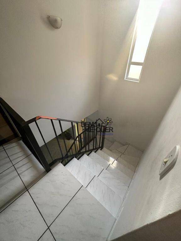 Sobrado à venda com 2 quartos, 145m² - Foto 17