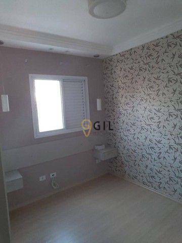 Apartamento à venda com 2 quartos, 65m² - Foto 4