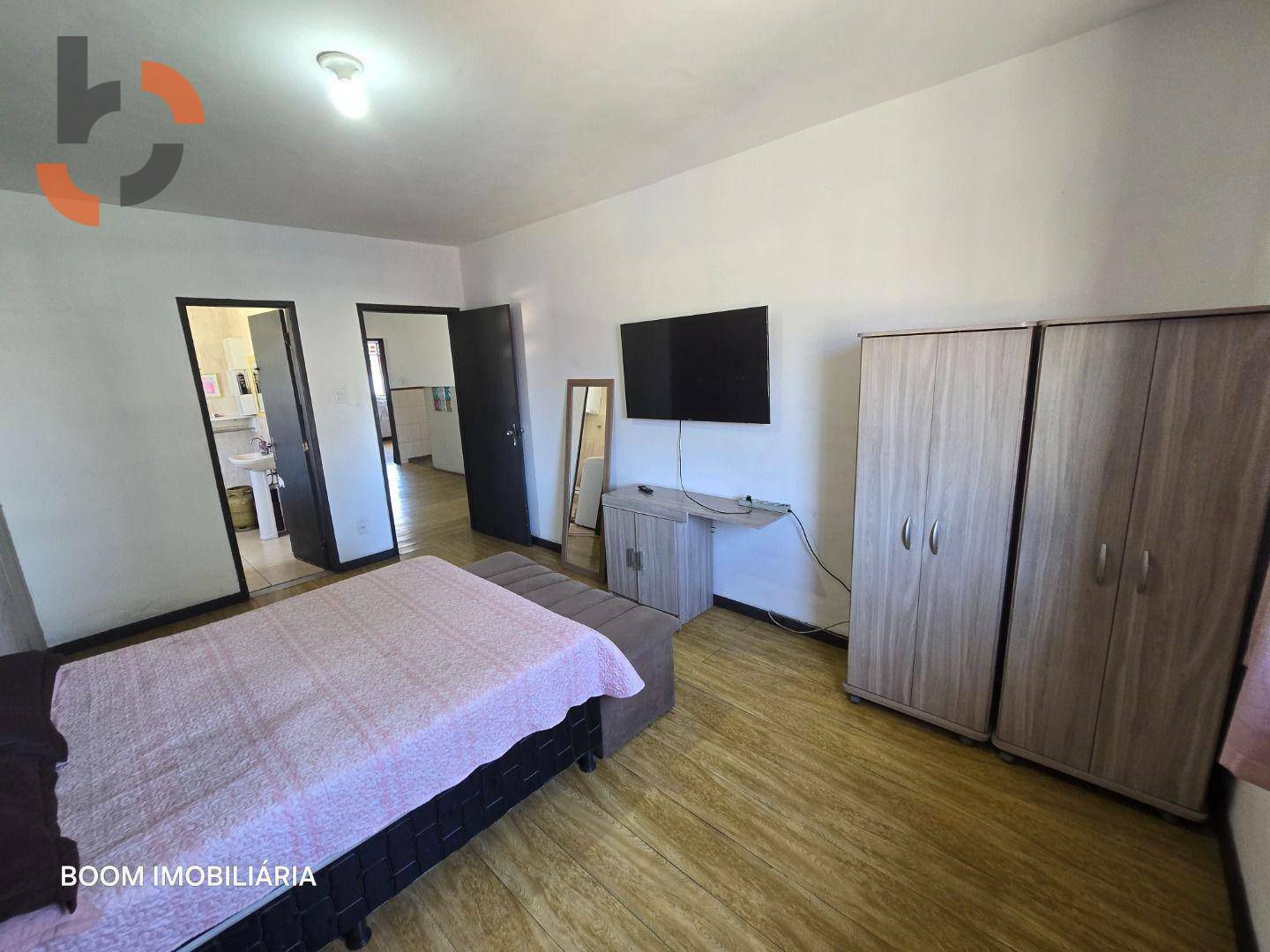 Casa à venda com 4 quartos, 297m² - Foto 7