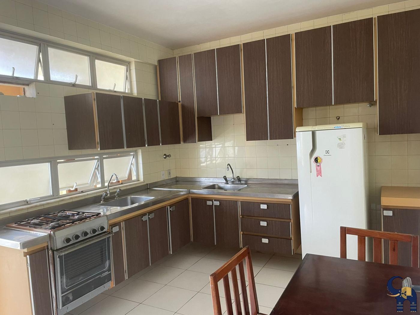 Apartamento para alugar com 3 quartos, 100m² - Foto 18