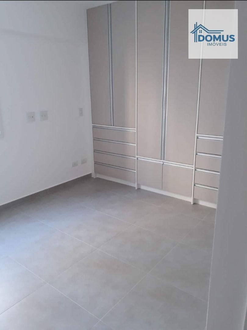 Apartamento para alugar com 2 quartos, 80m² - Foto 10