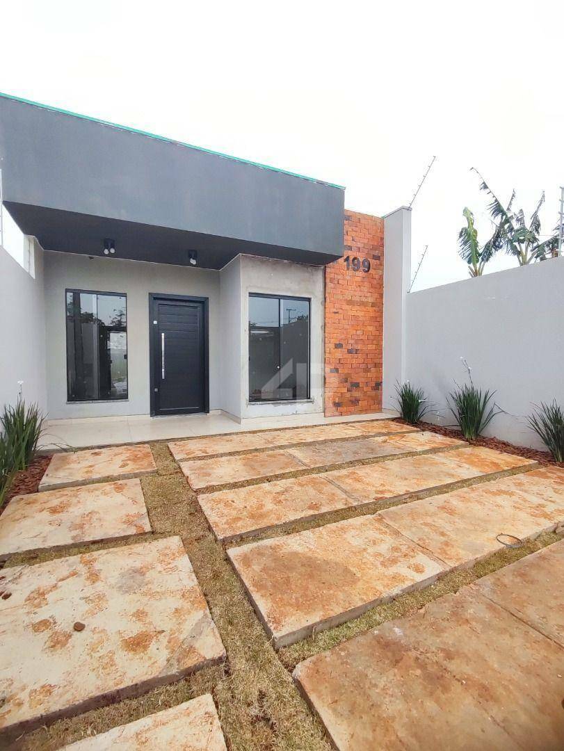 Casa à venda com 2 quartos, 60m² - Foto 1