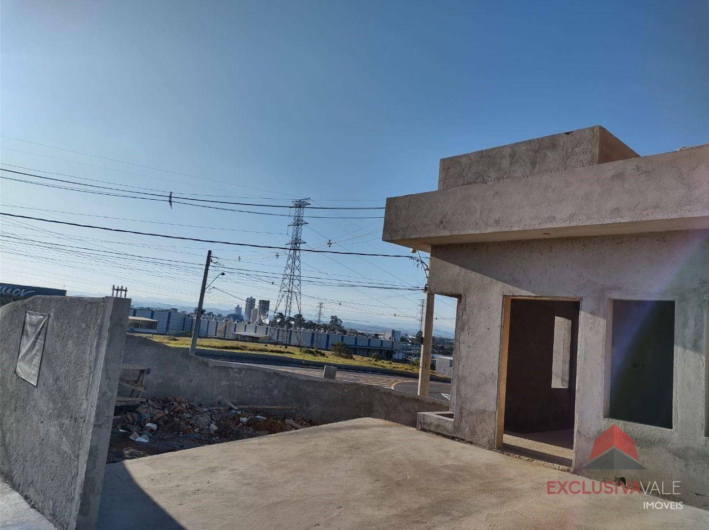 Casa à venda com 2 quartos, 157m² - Foto 1
