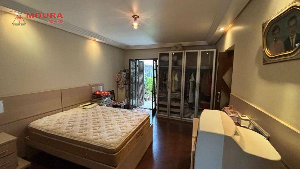 Sobrado à venda com 3 quartos, 230m² - Foto 22