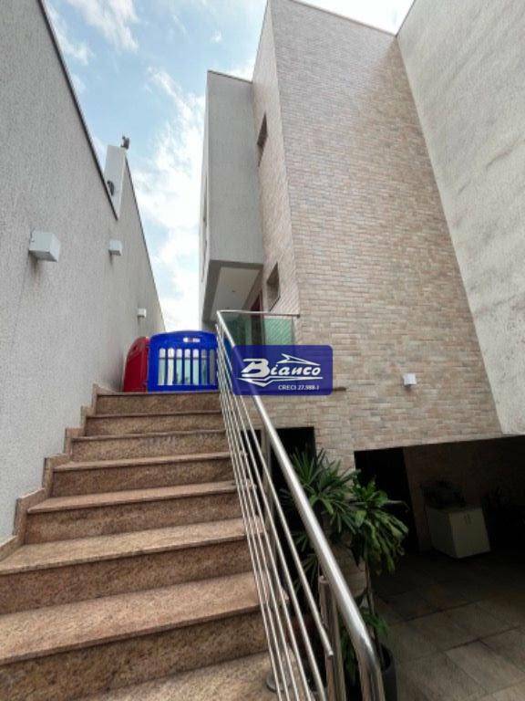 Sobrado à venda com 3 quartos, 280m² - Foto 5