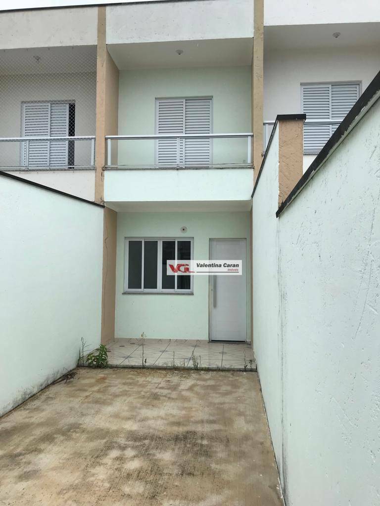 Sobrado à venda com 2 quartos, 70m² - Foto 1