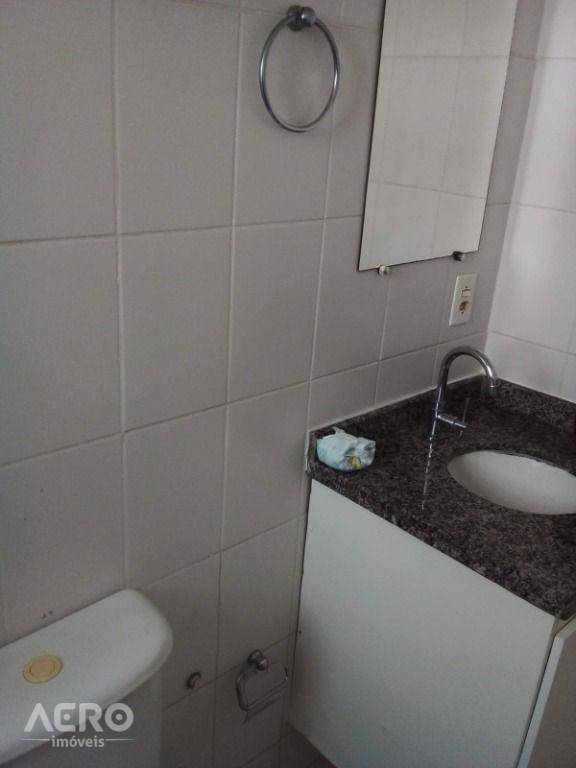 Apartamento à venda com 2 quartos, 60m² - Foto 6