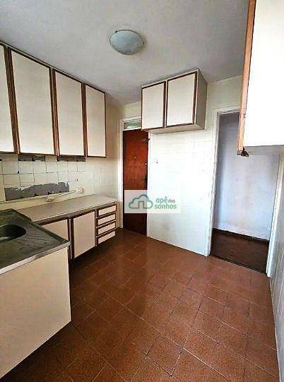 Apartamento à venda com 2 quartos, 68m² - Foto 6