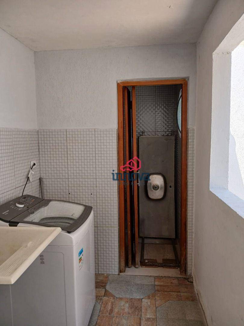 Sobrado à venda com 4 quartos, 256M2 - Foto 9