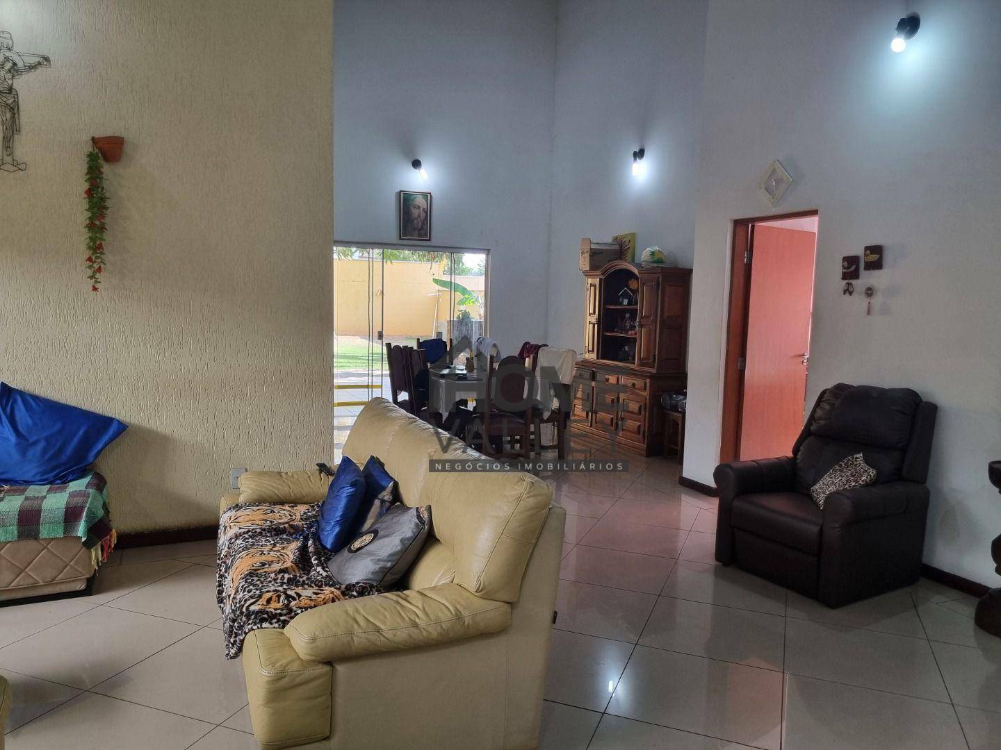 Casa de Condomínio à venda com 3 quartos, 250m² - Foto 21