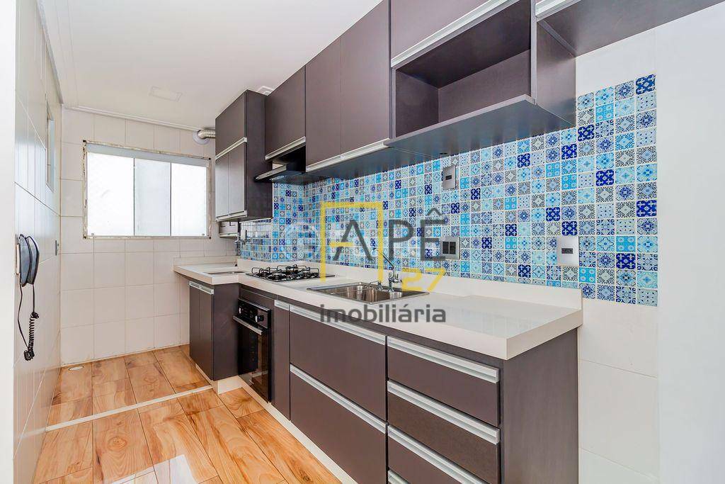 Apartamento à venda com 2 quartos, 62m² - Foto 4