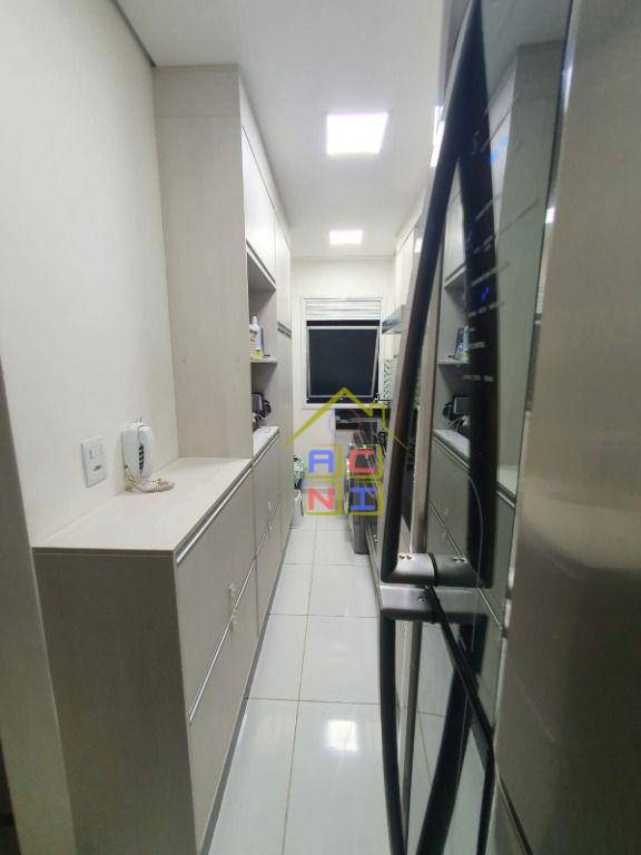 Apartamento à venda com 2 quartos, 55m² - Foto 15