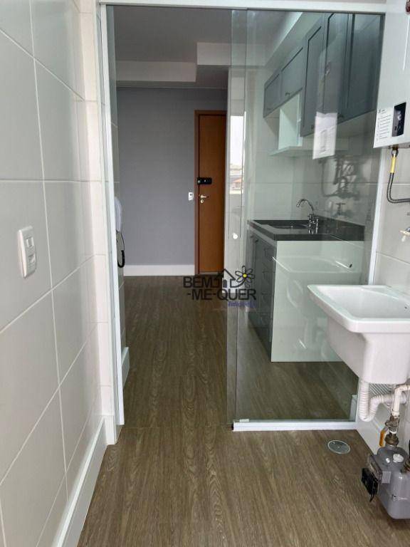 Apartamento à venda com 2 quartos, 64m² - Foto 15