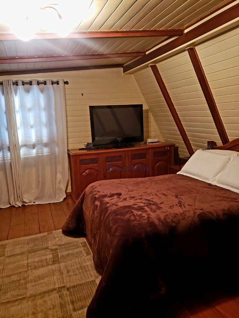 Casa de Condomínio à venda com 4 quartos, 500m² - Foto 9