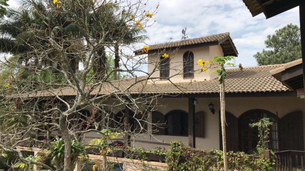 Casa de Condomínio à venda com 4 quartos, 467m² - Foto 4