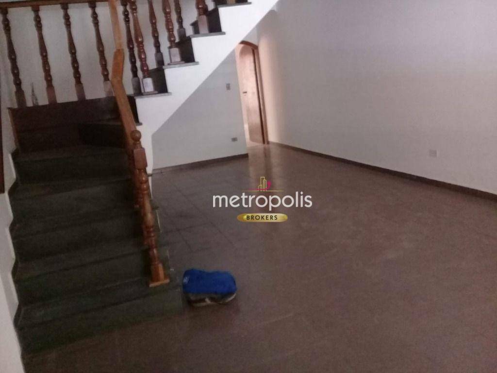 Sobrado à venda com 3 quartos, 180m² - Foto 2