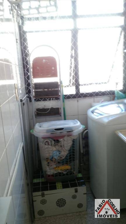 Apartamento à venda com 2 quartos, 50m² - Foto 2