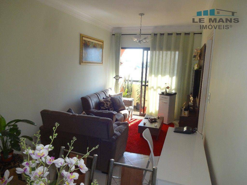 Apartamento à venda com 3 quartos, 74m² - Foto 46