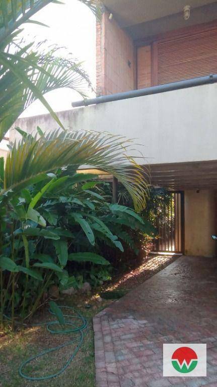 Casa à venda com 4 quartos, 350m² - Foto 6