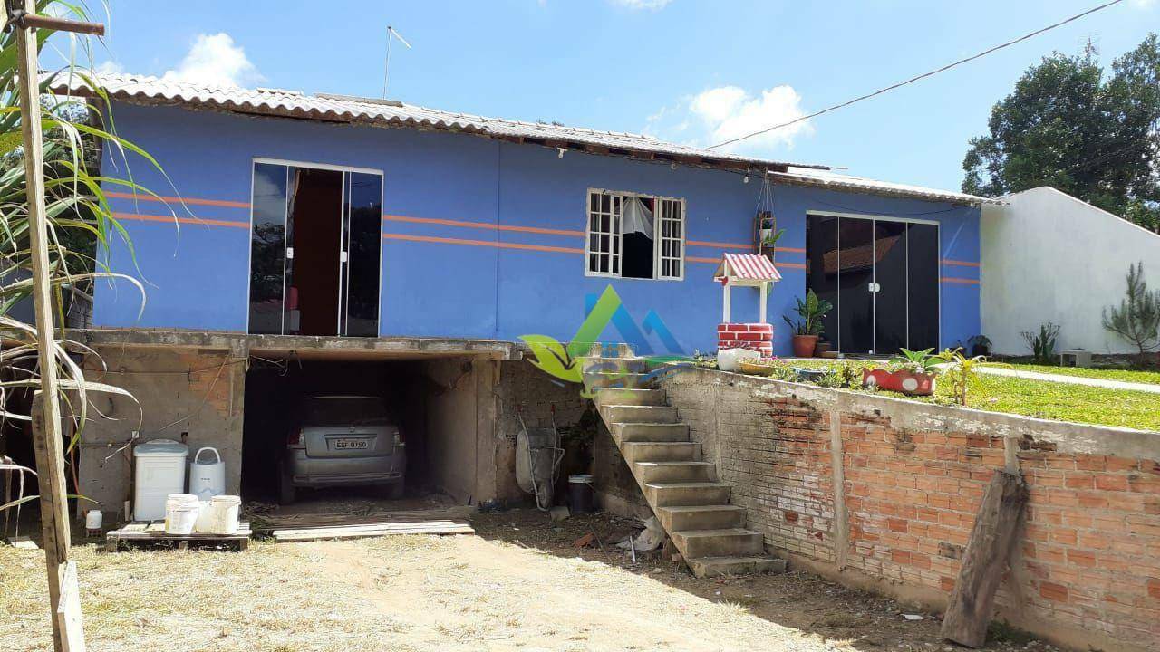 Casa à venda com 3 quartos, 160m² - Foto 2