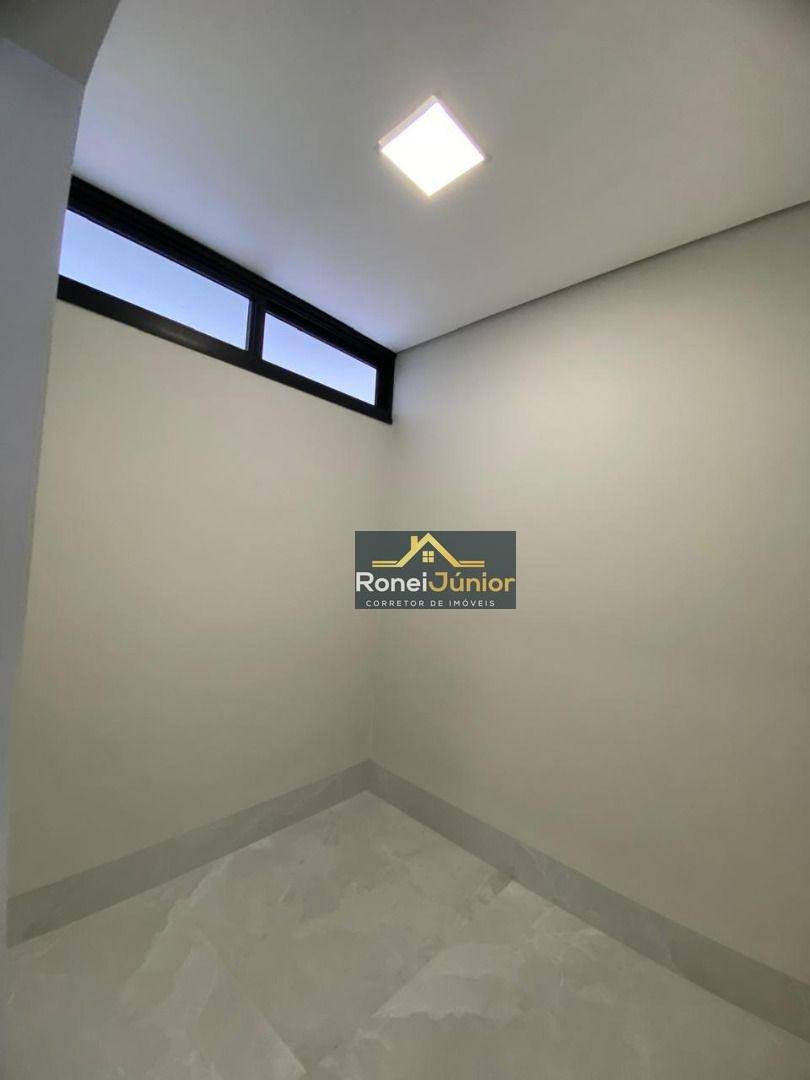 Casa à venda com 4 quartos, 235m² - Foto 11