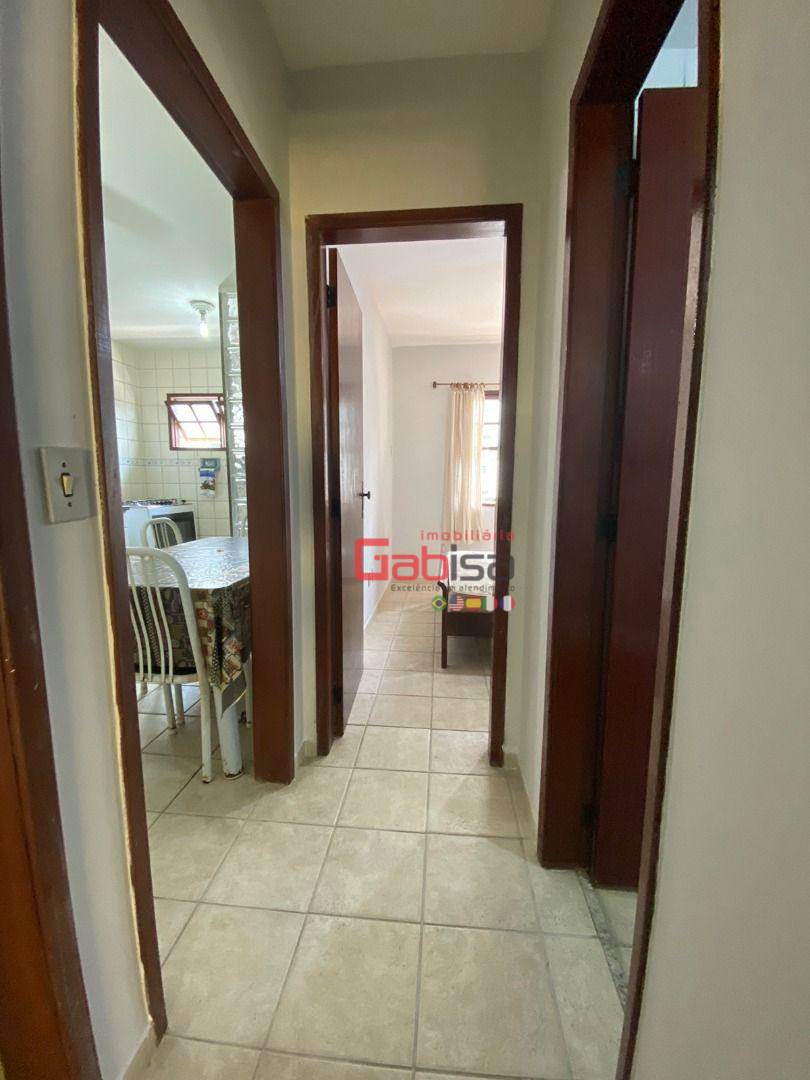 Casa de Condomínio para alugar com 4 quartos, 90m² - Foto 9