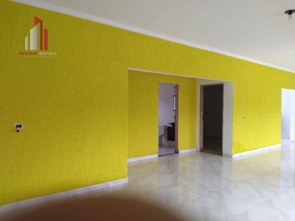 Casa à venda com 2 quartos, 130m² - Foto 1