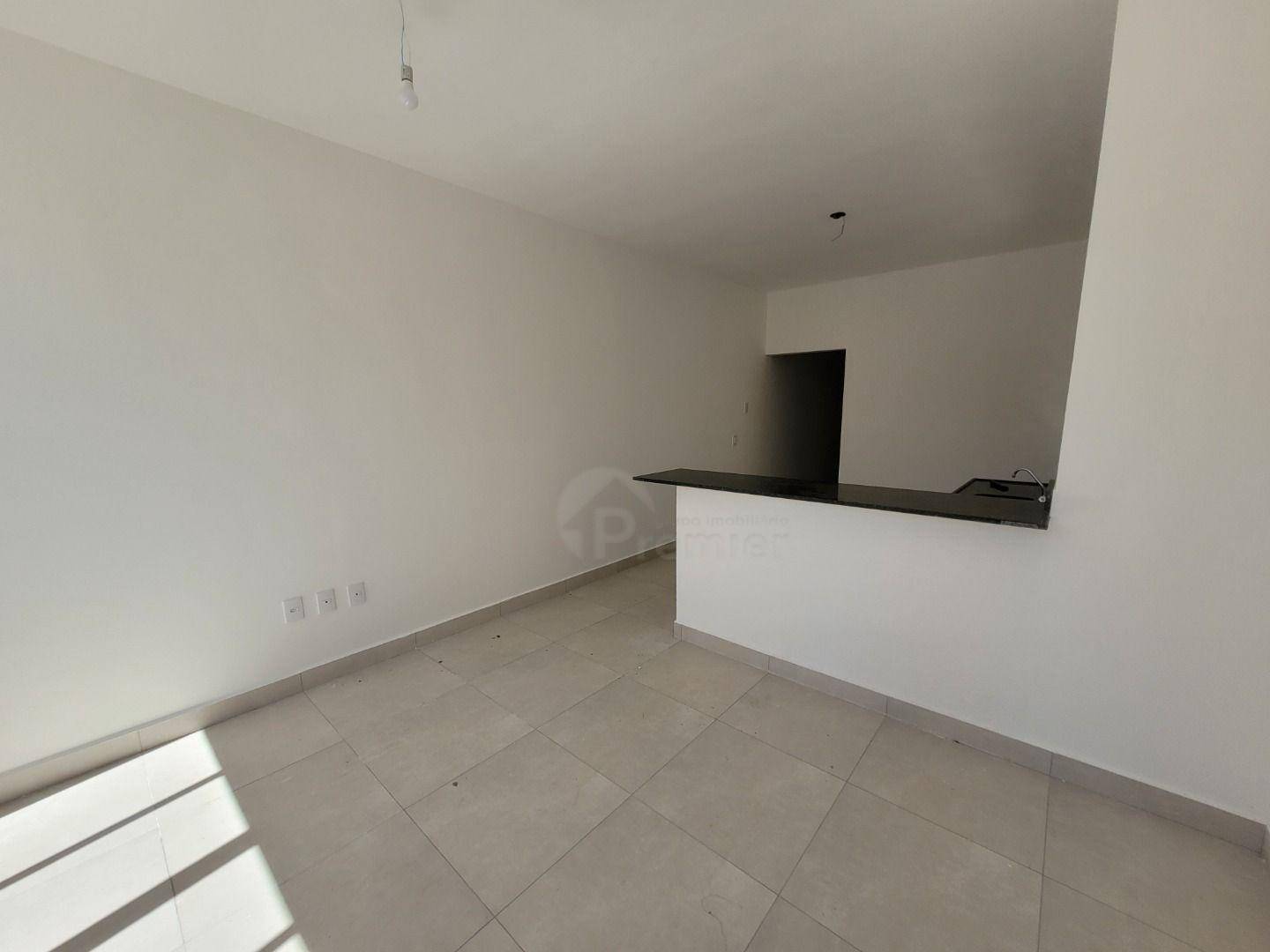 Casa à venda com 3 quartos, 85m² - Foto 2