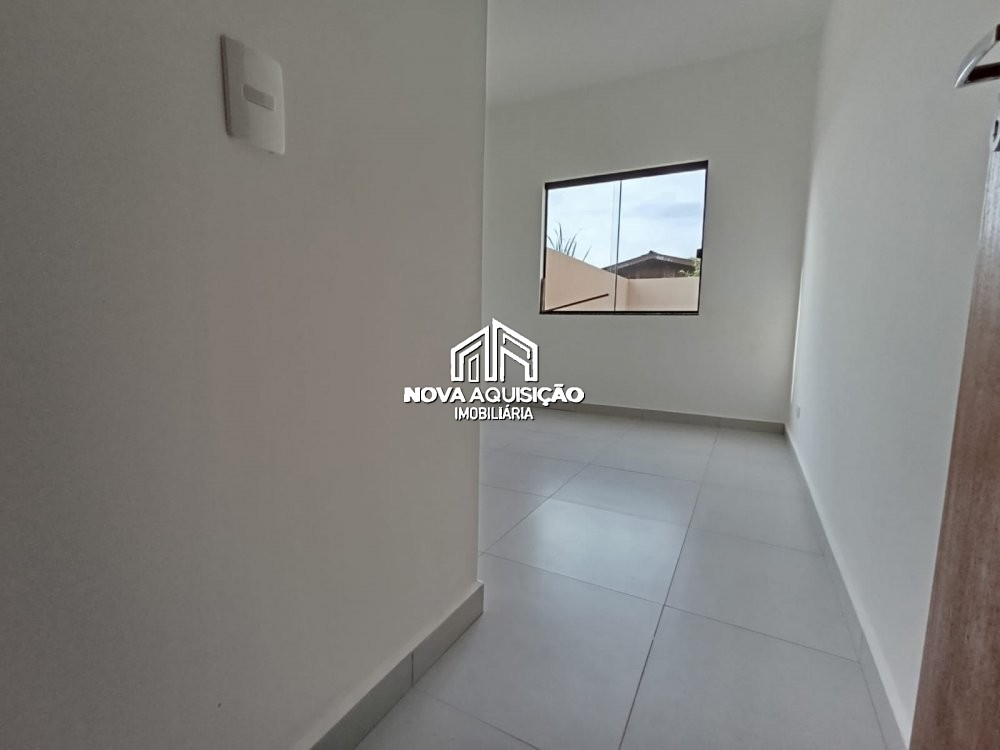 Casa à venda com 3 quartos, 81m² - Foto 14