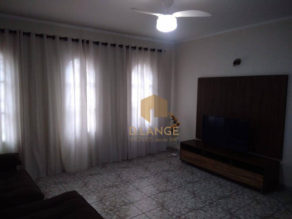 Casa à venda com 3 quartos, 154m² - Foto 2