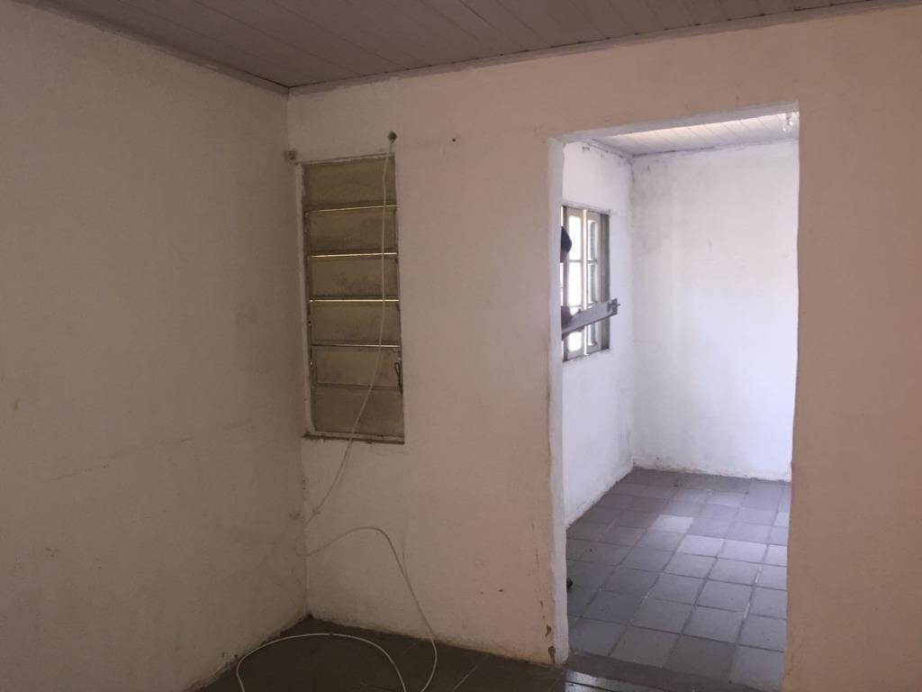 Casa à venda com 2 quartos, 70m² - Foto 26