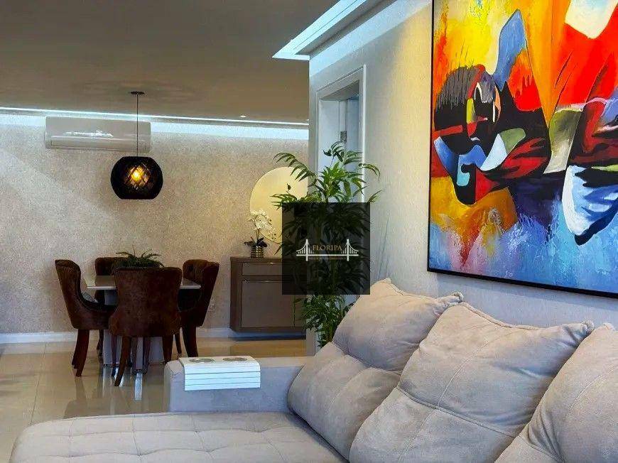 Apartamento à venda com 3 quartos, 122m² - Foto 7