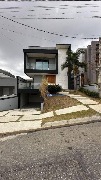 Sobrado, 3 quartos, 270 m² - Foto 3