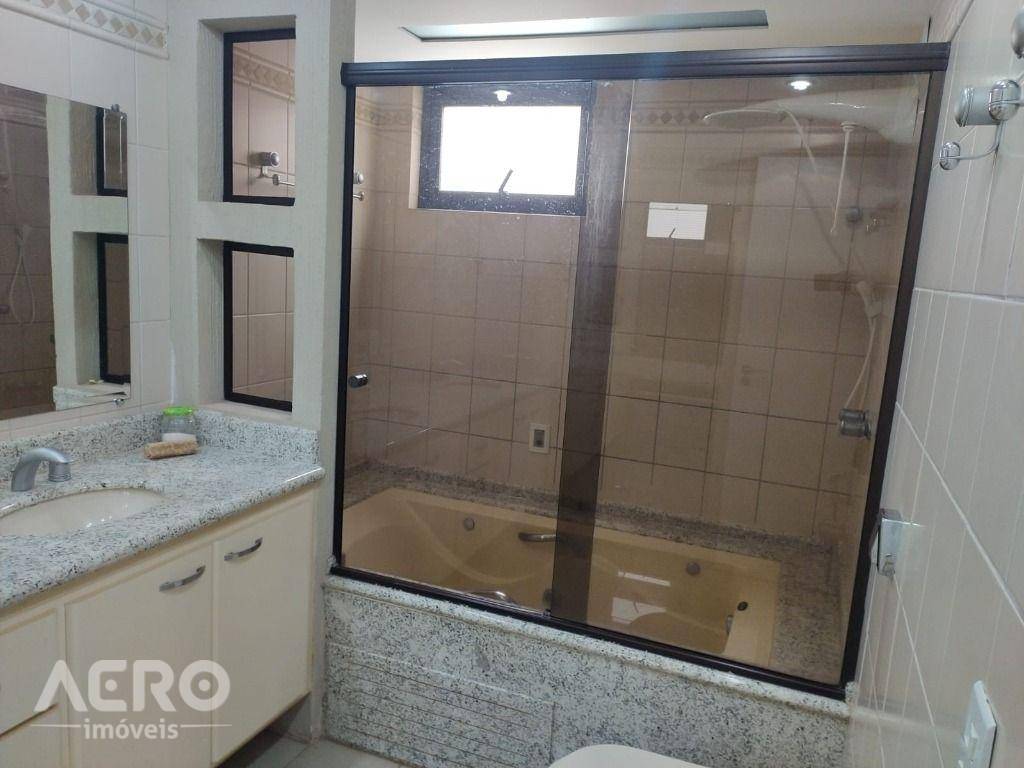 Apartamento à venda com 3 quartos, 240m² - Foto 20