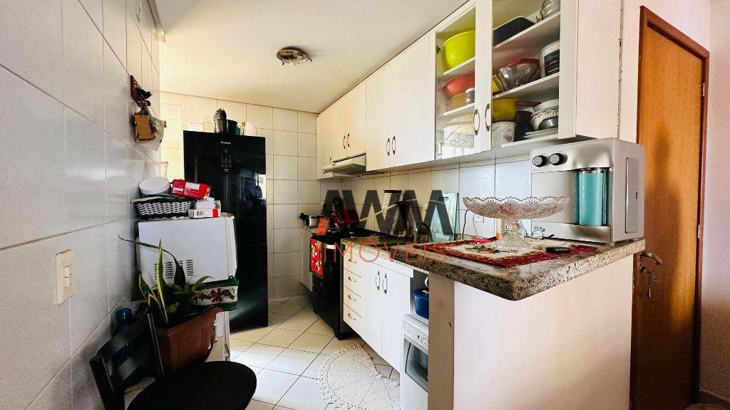 Apartamento à venda com 3 quartos, 76m² - Foto 12