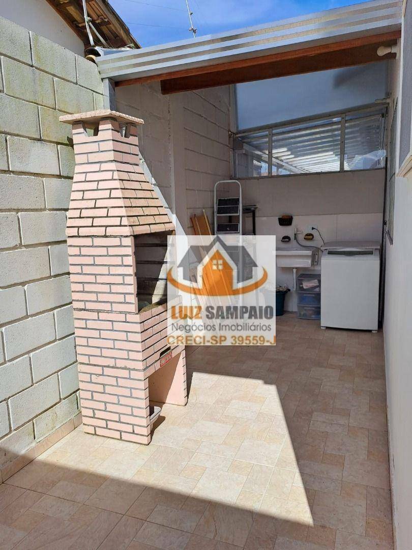 Casa à venda com 2 quartos, 75m² - Foto 16