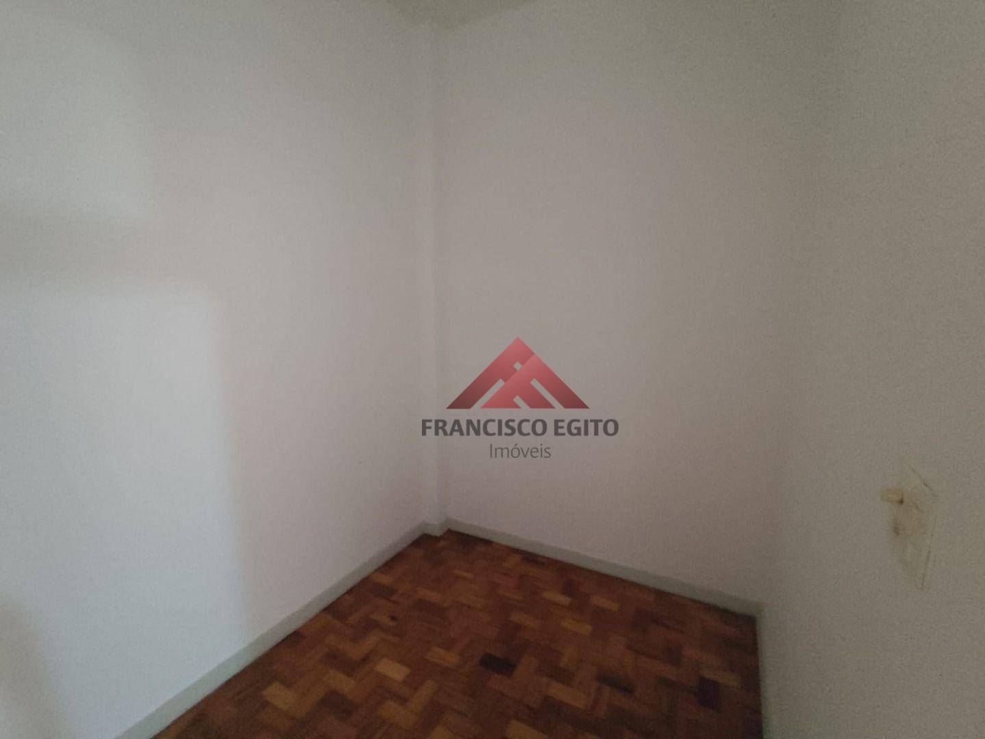 Apartamento à venda com 3 quartos, 100m² - Foto 8