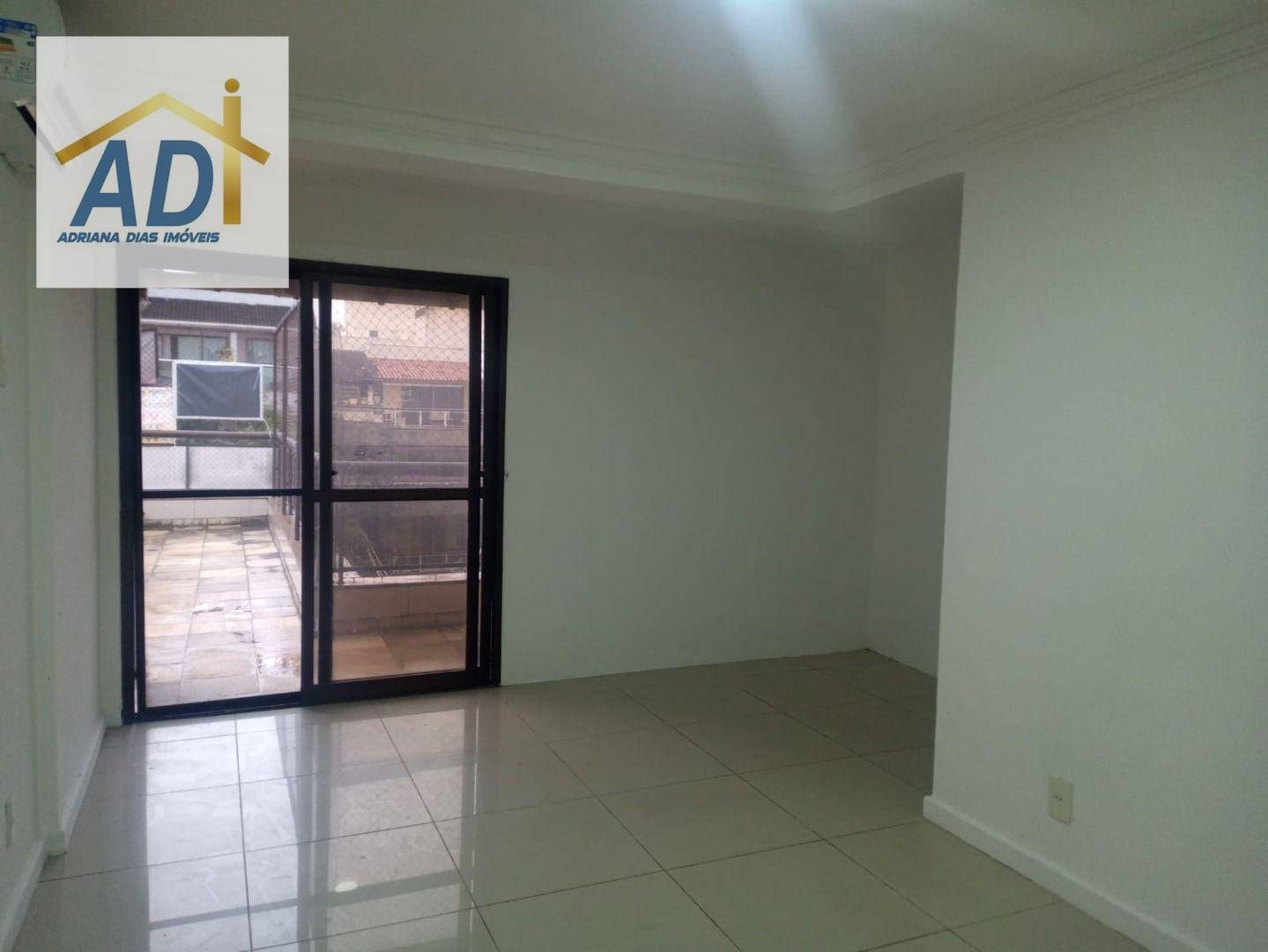 Cobertura à venda com 2 quartos, 75m² - Foto 3