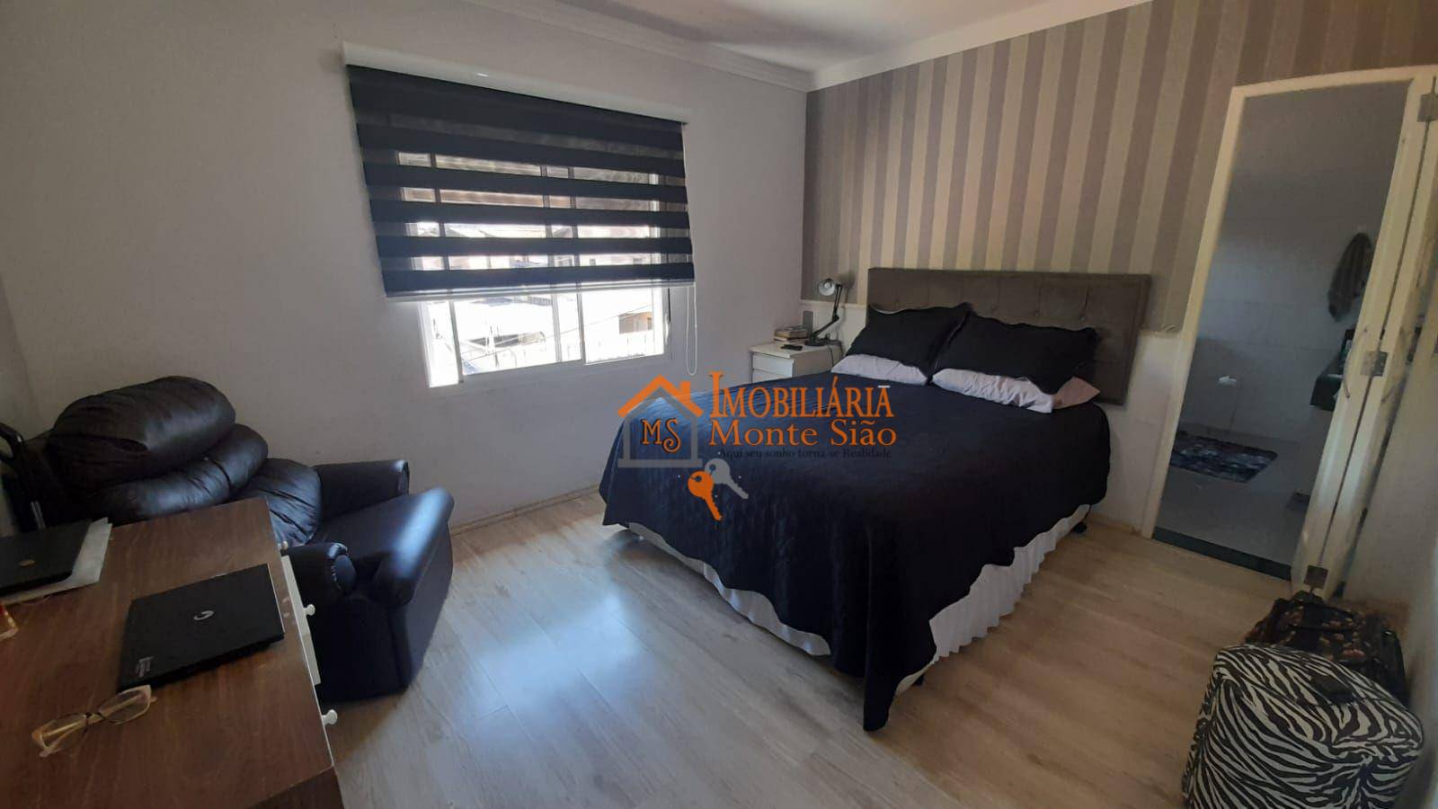 Sobrado à venda com 3 quartos, 380m² - Foto 34