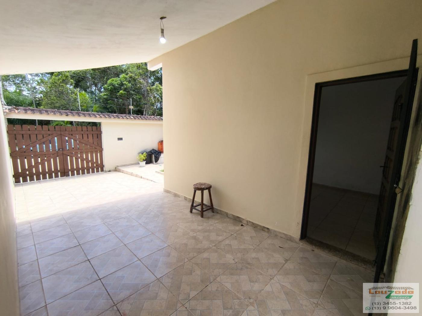 Casa para alugar com 2 quartos, 150m² - Foto 2