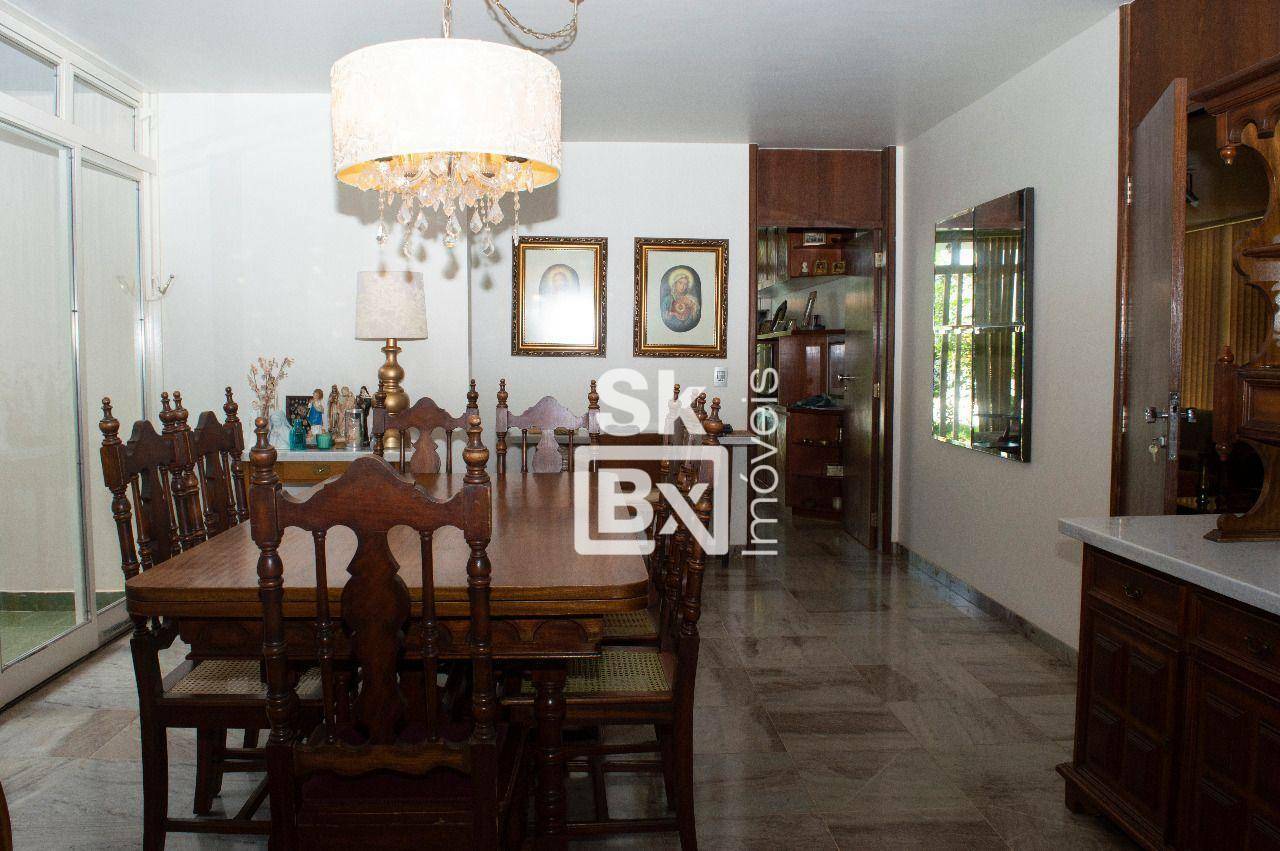 Casa à venda com 4 quartos, 340m² - Foto 9