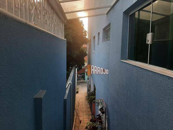 Sobrado à venda com 3 quartos, 194m² - Foto 26