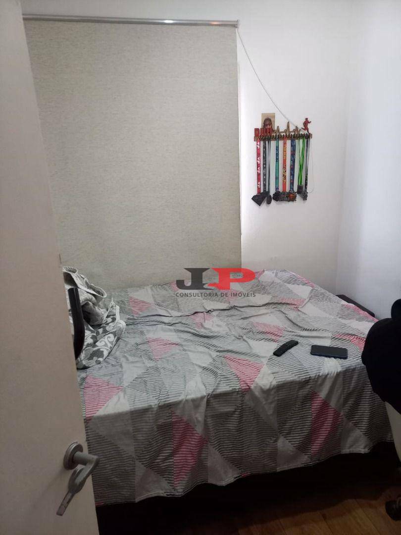 Apartamento à venda com 2 quartos, 64m² - Foto 9